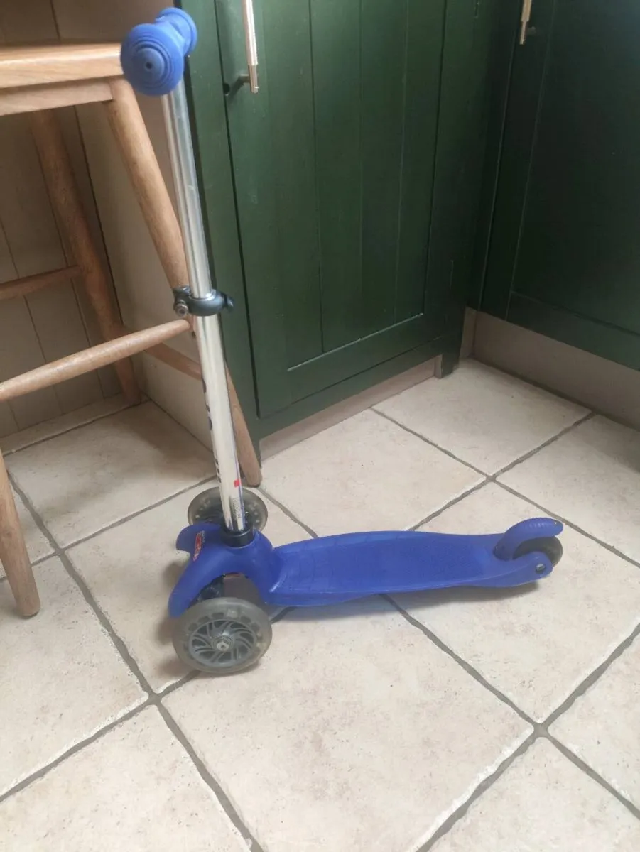 Micro scooter - Image 2