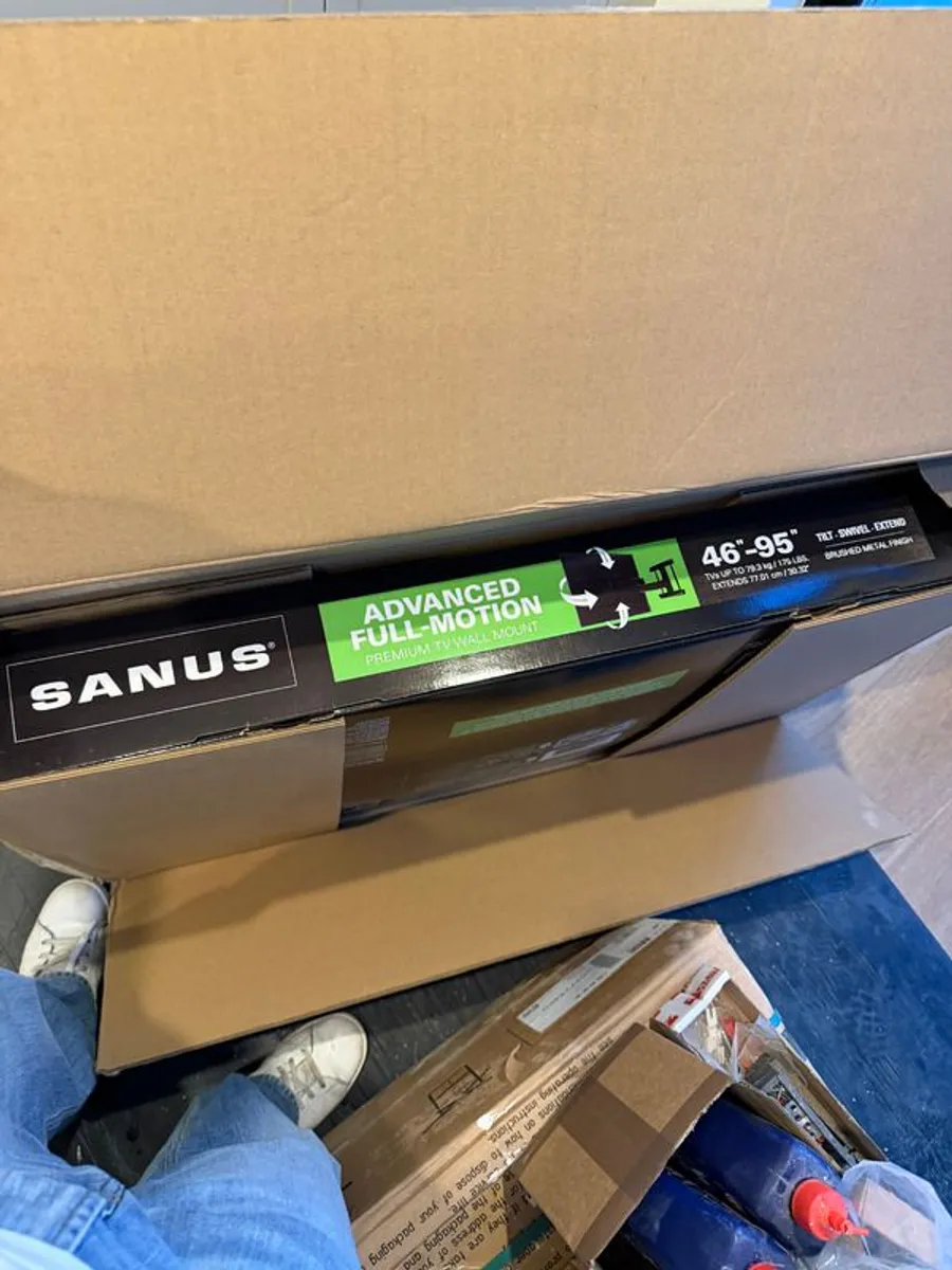 Sanus Advanced Full-Motion Premium TV Wall Mount 46 95 Brand New in Box Model VXF730-B2 - Image 1