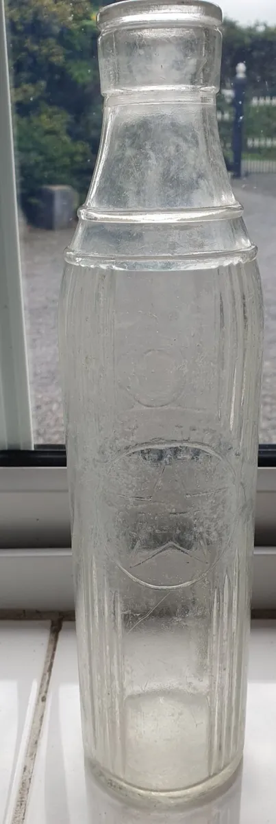 Vintage Caltex Oil bottle - rare Irish IGB on base - Image 2