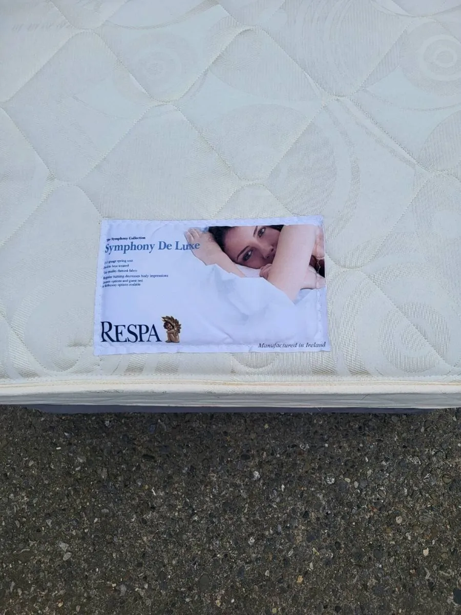 Single Bed with Headboard - Image 4