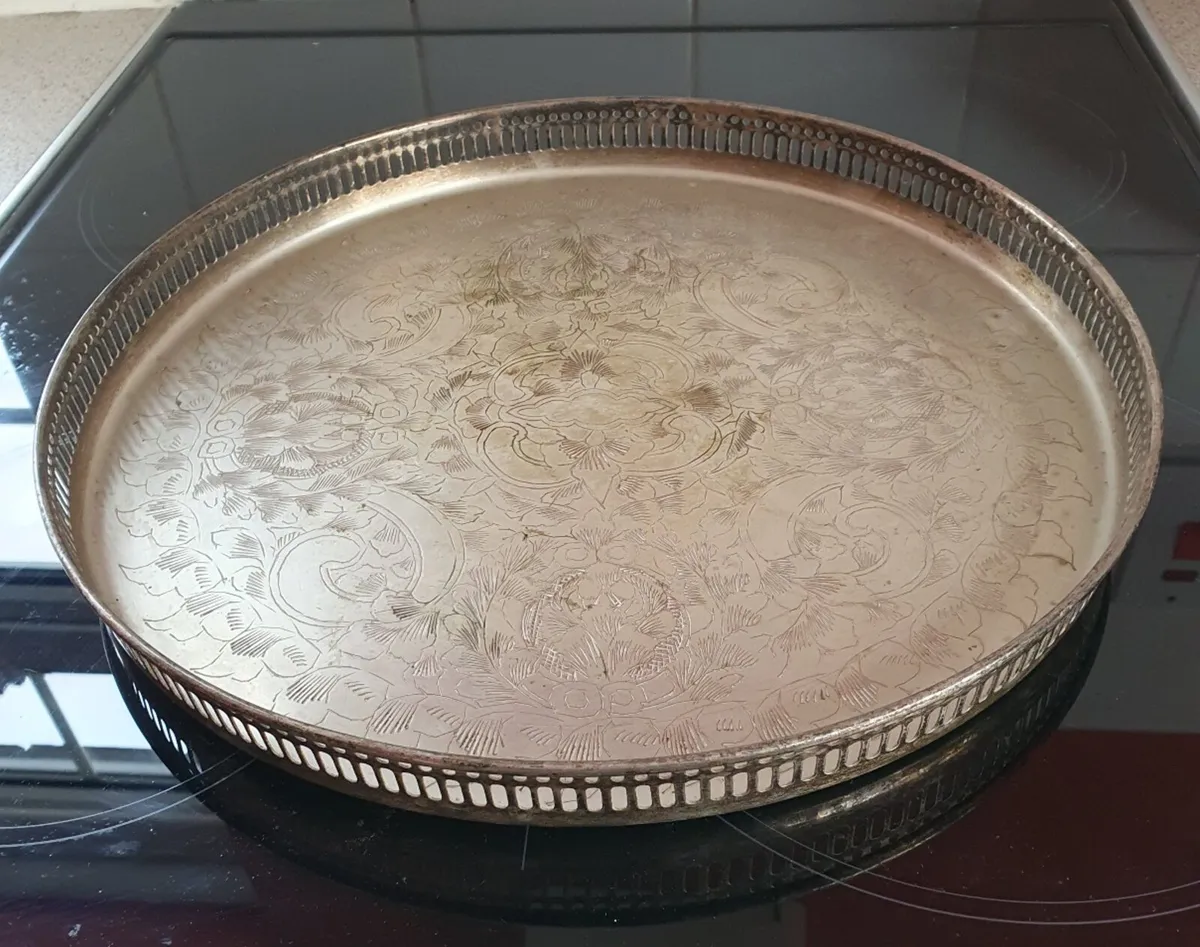 Vintage gallery serving tray - Silver Plate - Image 1