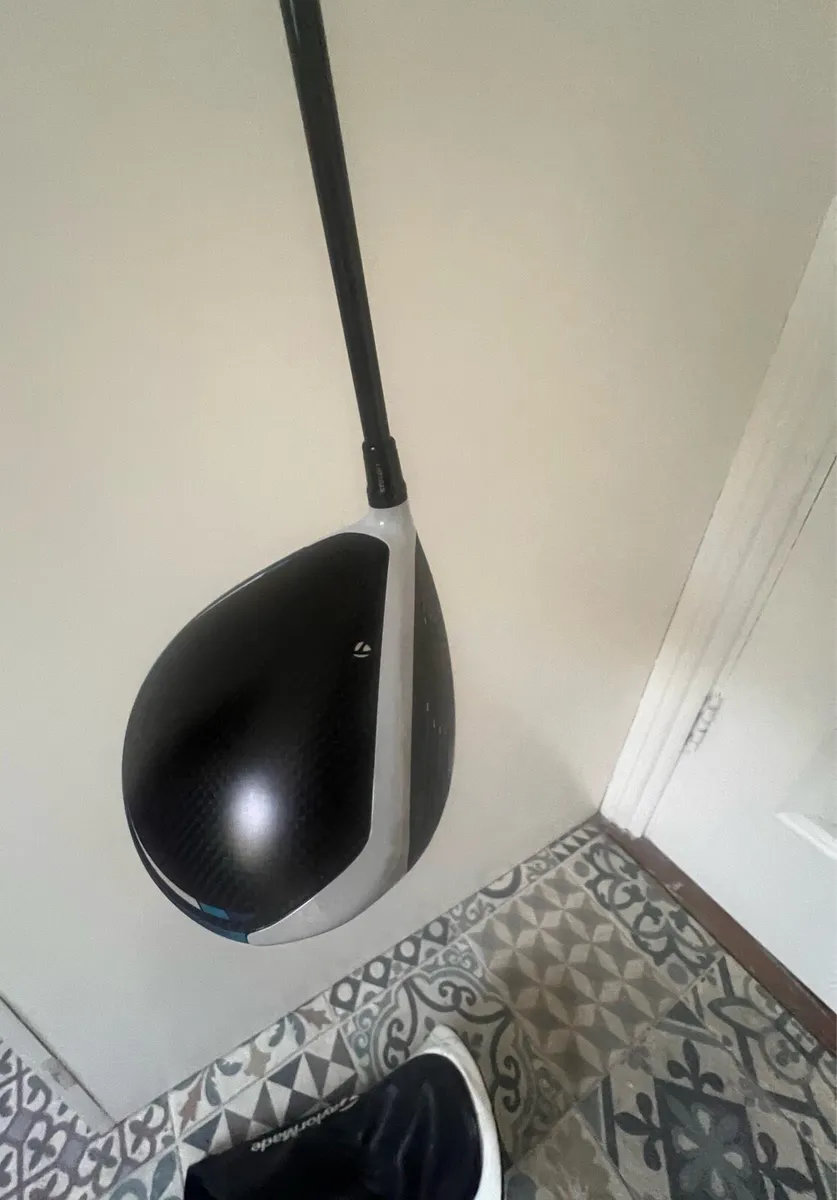 Taylormade SIM 2 driver - Image 2