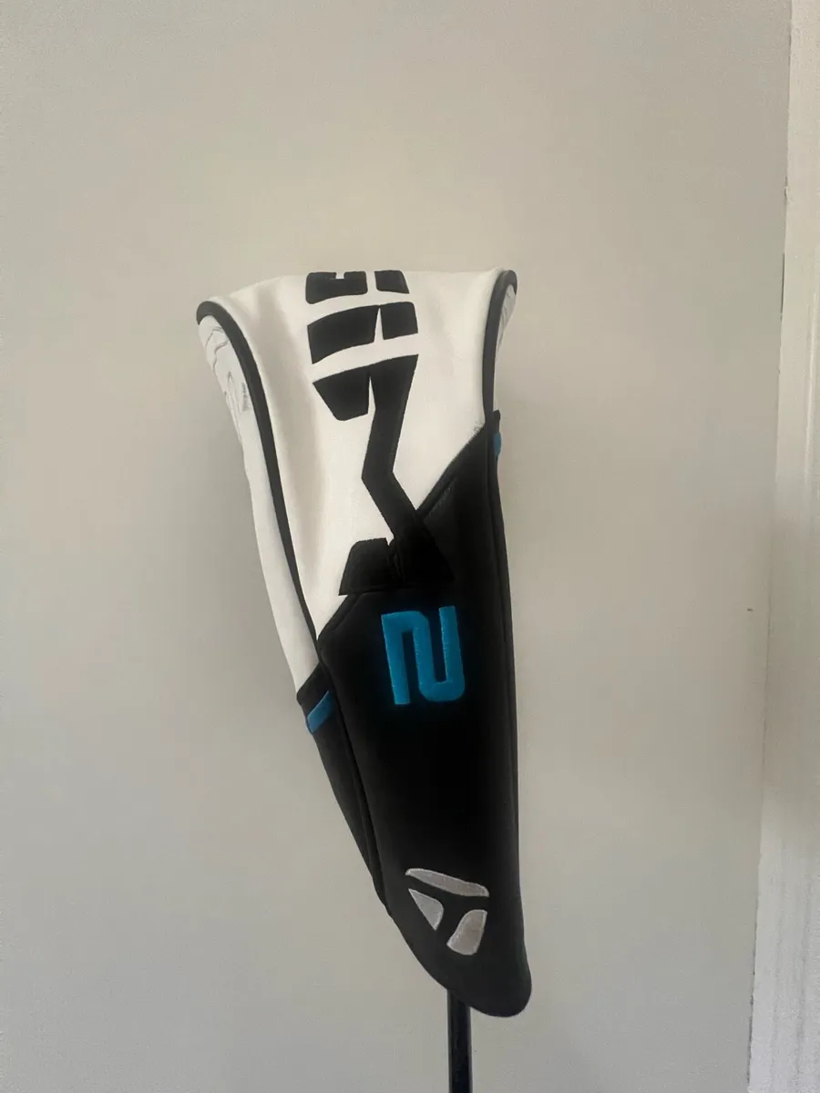 Taylormade SIM 2 driver - Image 3