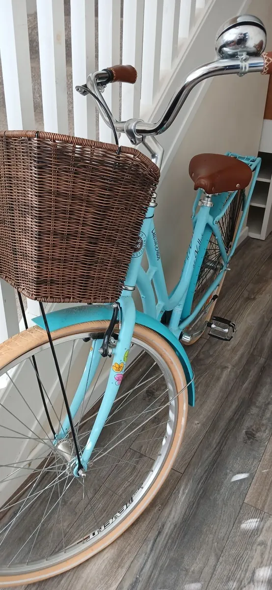 Classic Dutch Ladies Bicycle - Image 1