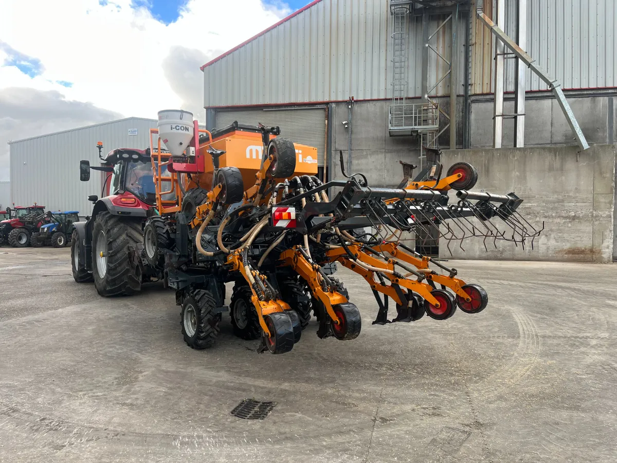 Mzuri  Min Till Drill Seed & Fert - Image 3