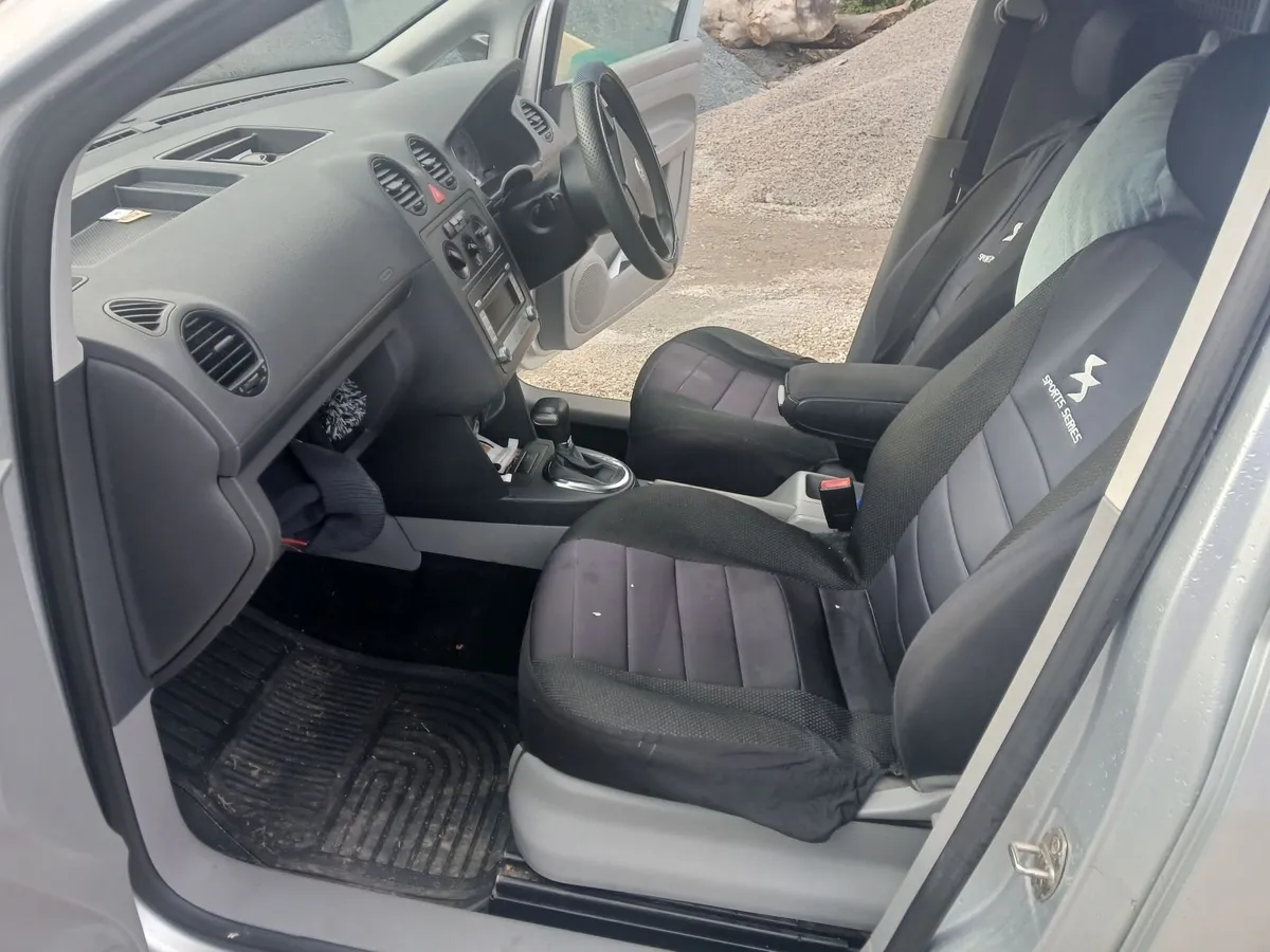 Volkswagen Caddy 2009 - Image 3
