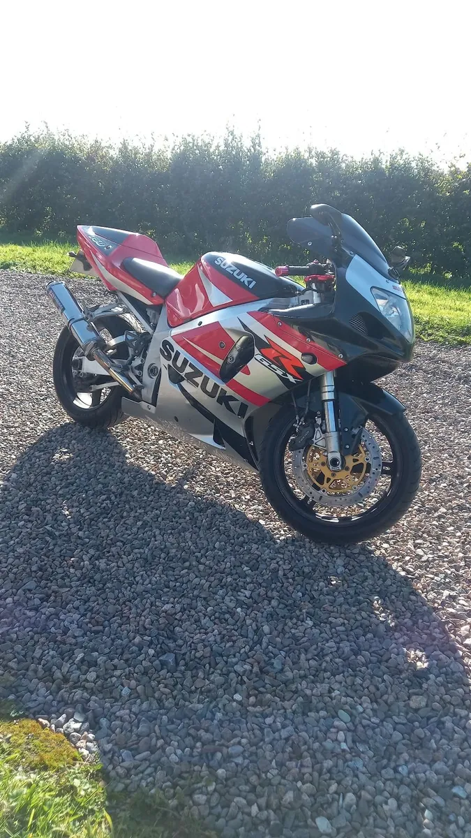 SUZUKI GSX-R 750 - Image 4