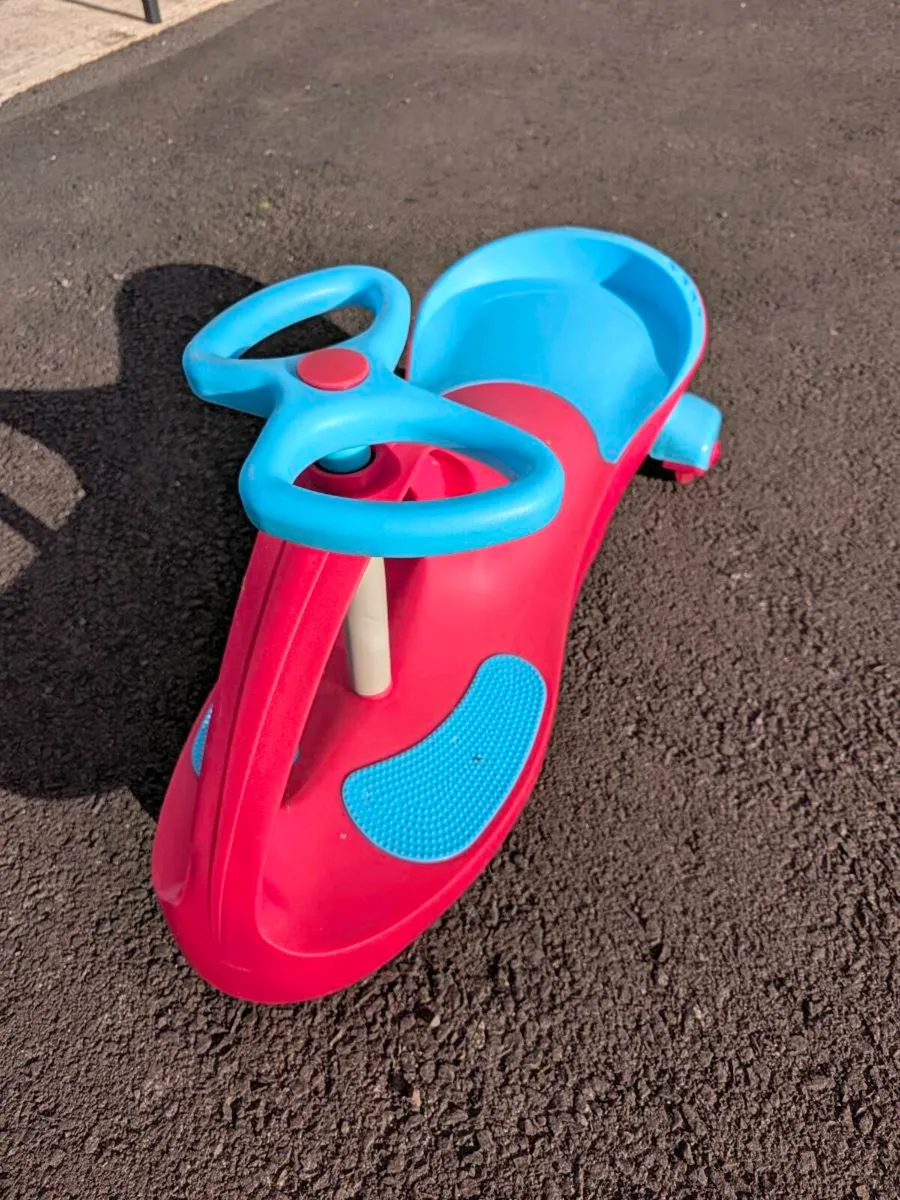 Pink wiggle car - Image 4