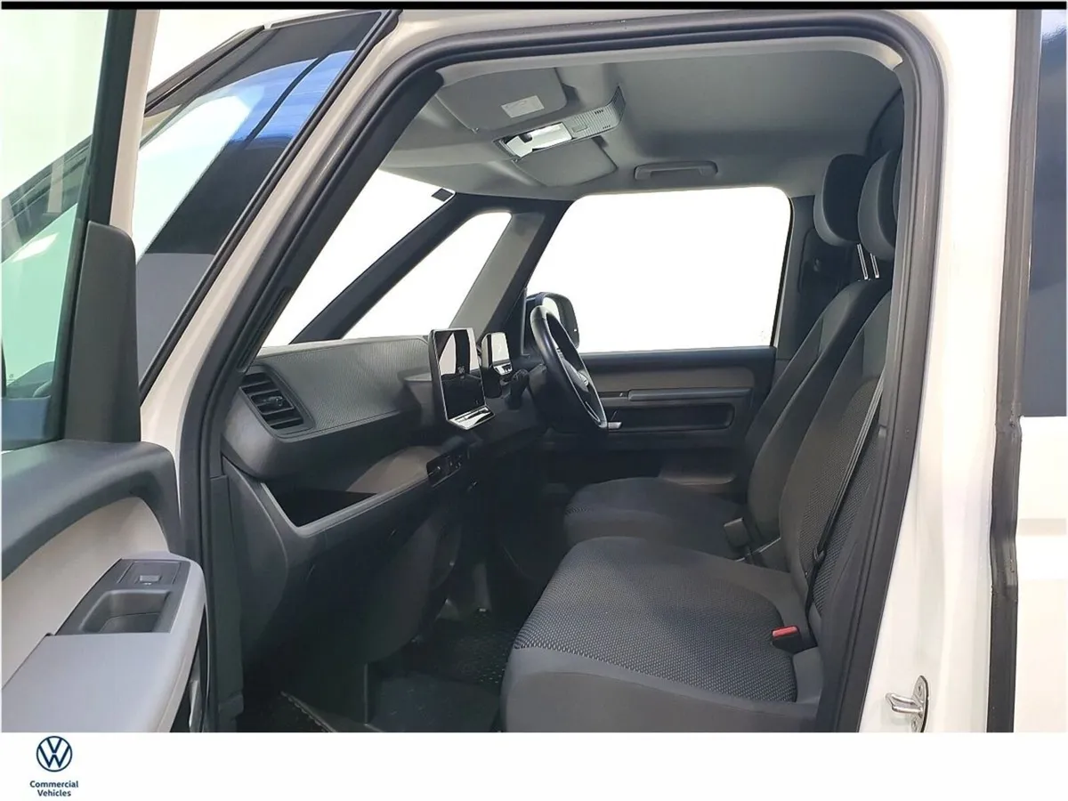 Volkswagen ID.Buzz ***€649 P/M*** Cargo Plus 282BH - Image 4