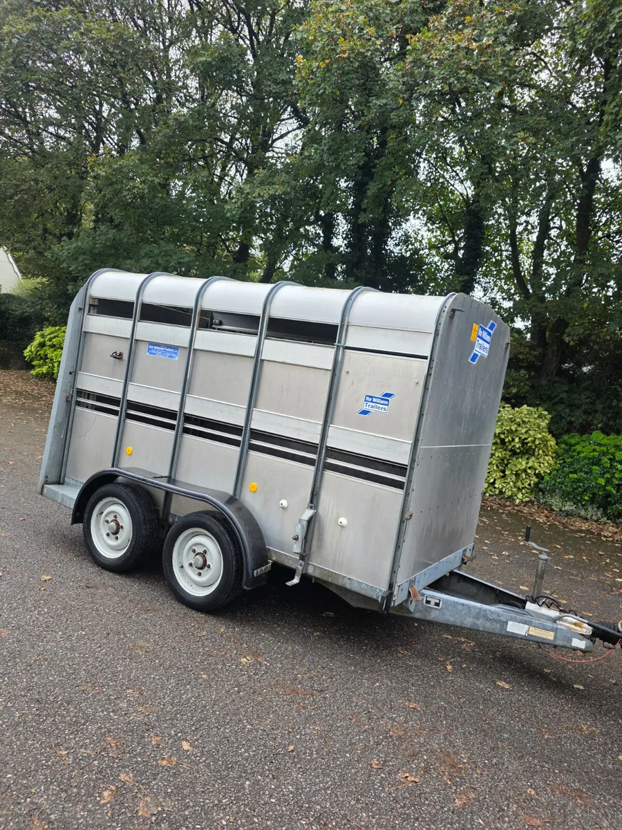 10x5 ifor Williams cattle trailer - Image 1