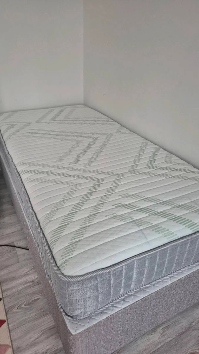 3ft matress - nearly new