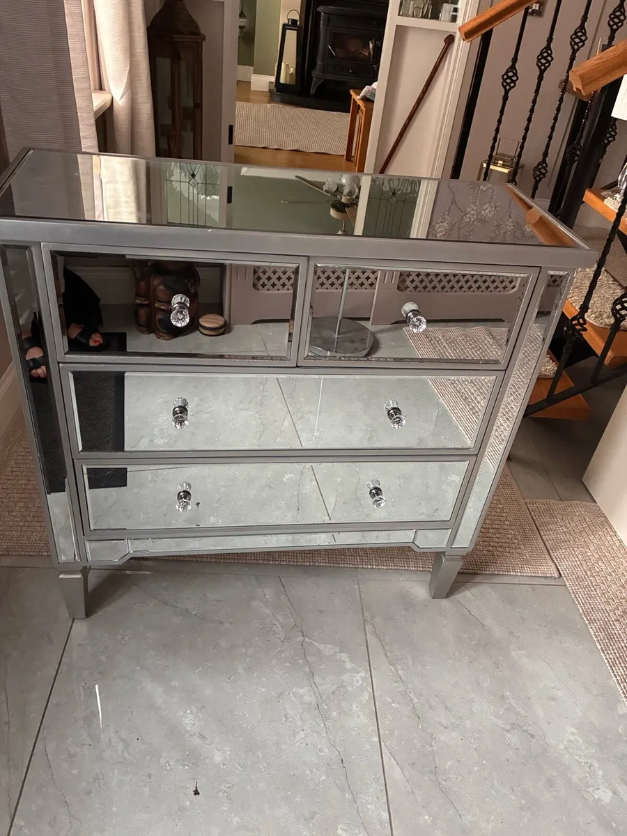 Glass Bedroom chest of drawers and side table - Image 2