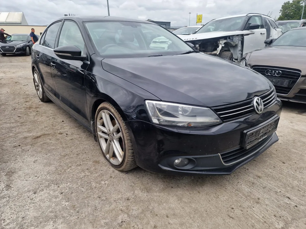 14 VW JETTA  1.6 TDI (CAYC) FOR BREAKING - Image 2