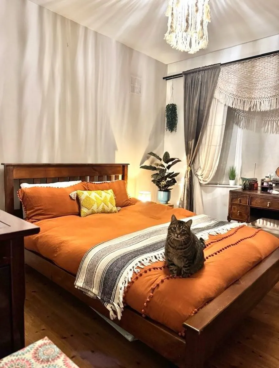 king size bed, solid wood + mattress - Image 1