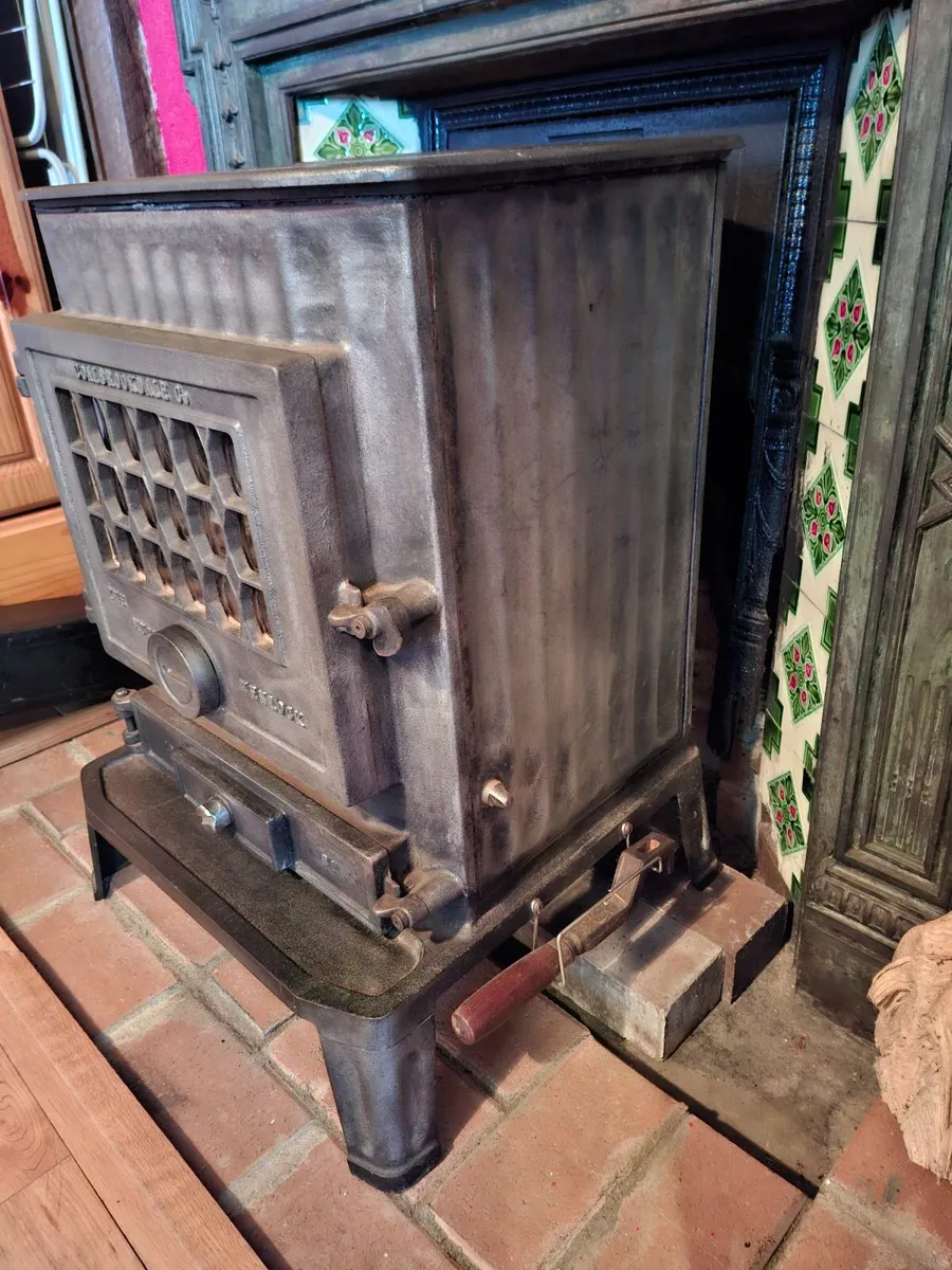 Coalbrookdale much wenlock stove - Image 3