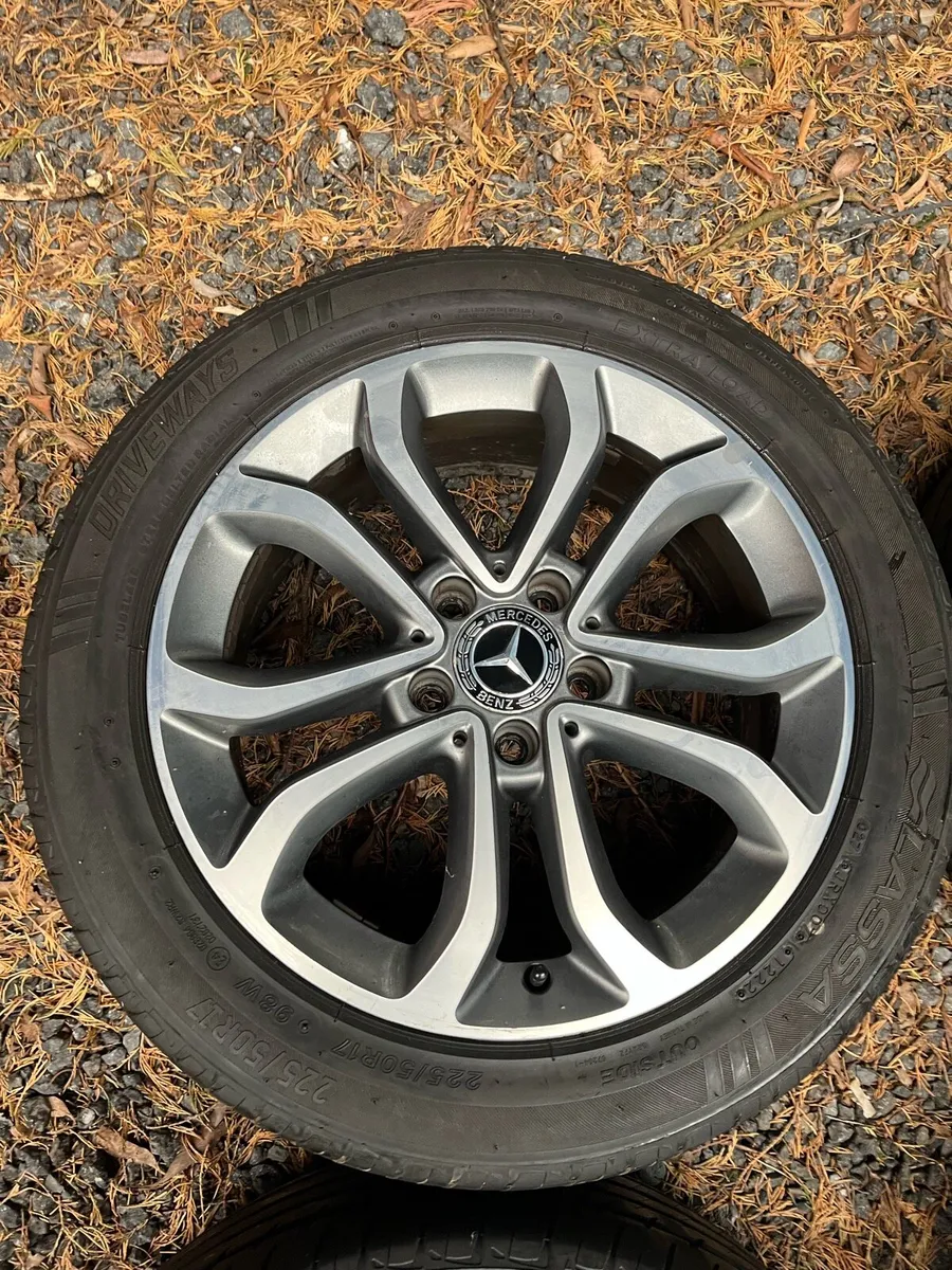 17’ Genuine Mercedes 5x112 alloy wheels - Image 2