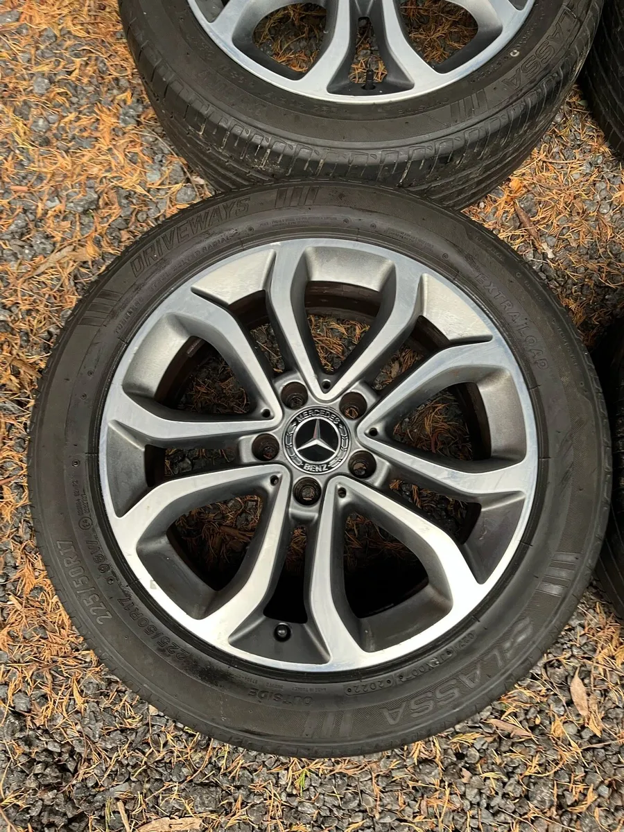 17’ Genuine Mercedes 5x112 alloy wheels - Image 3
