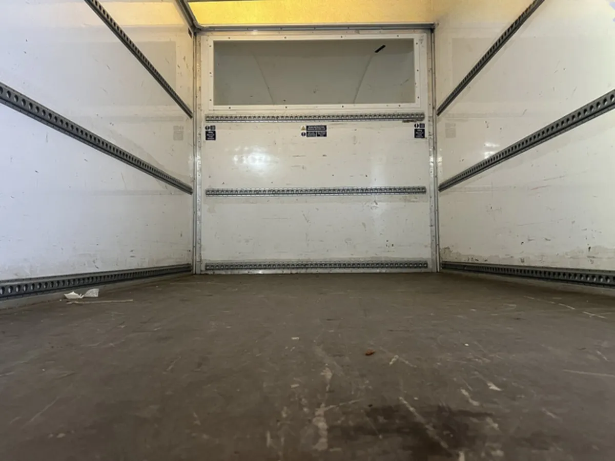 2022 Ford Transit Luton Box Van - Image 2