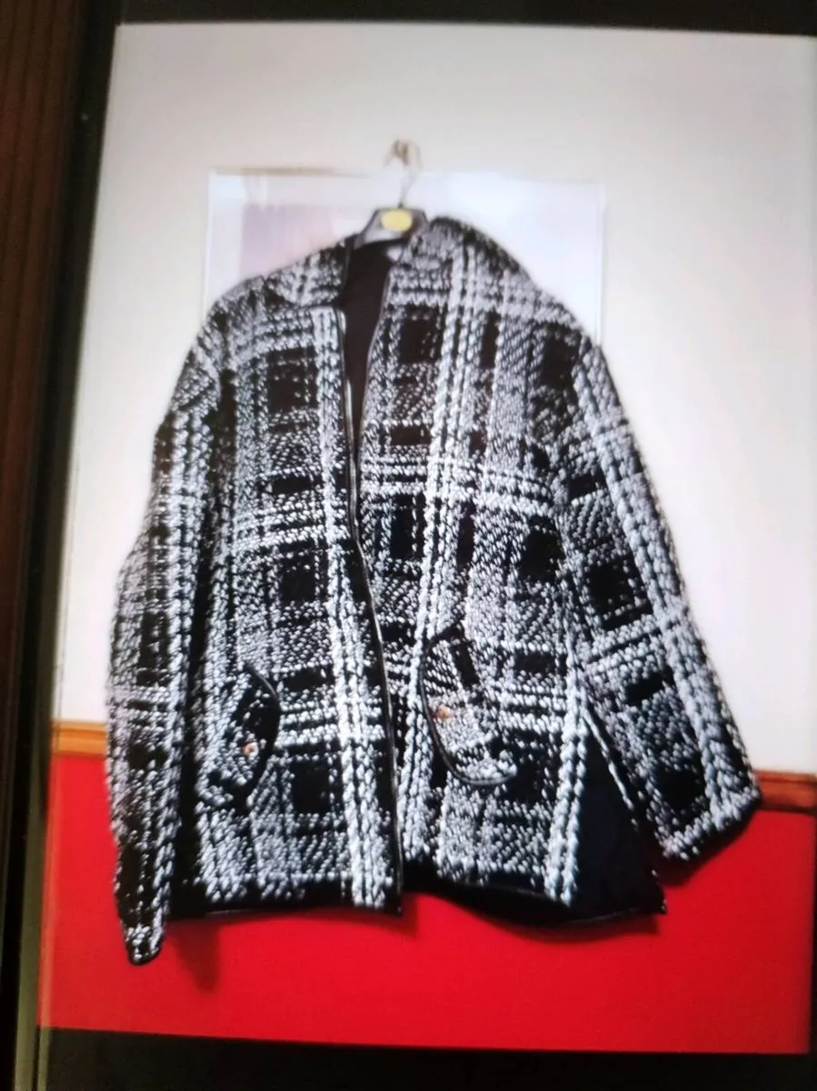 Ladies Coats - Image 2