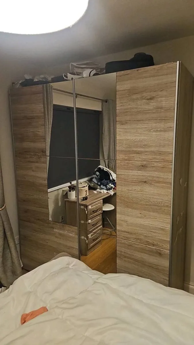 Wardrobes - Image 3