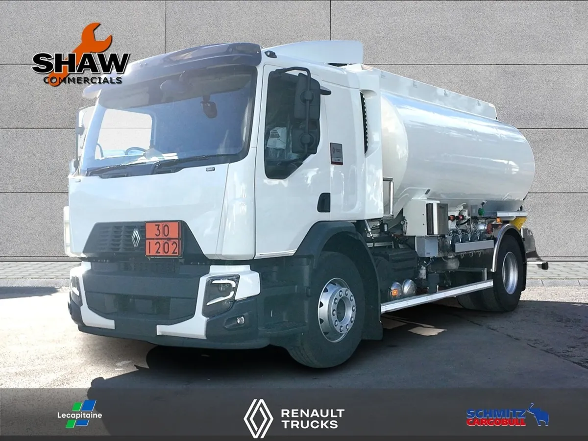 Renault D wide 18T Oil Lorry  Global cab in white - Image 1
