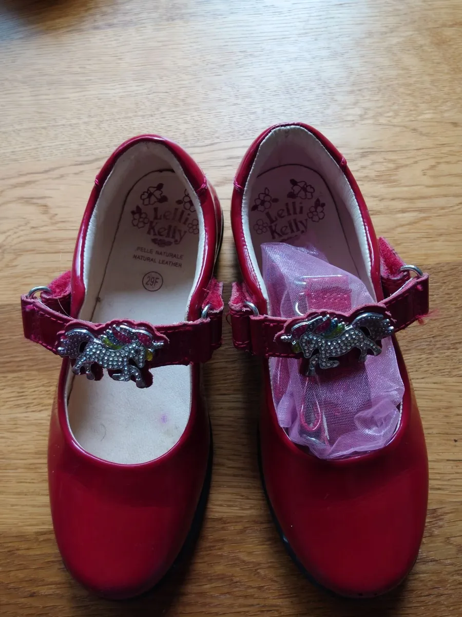Lelli Kelly red girls shoes size 29f - Image 4