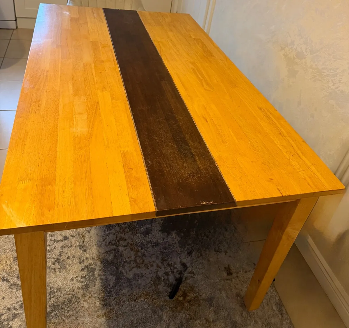 Dining table - Image 2