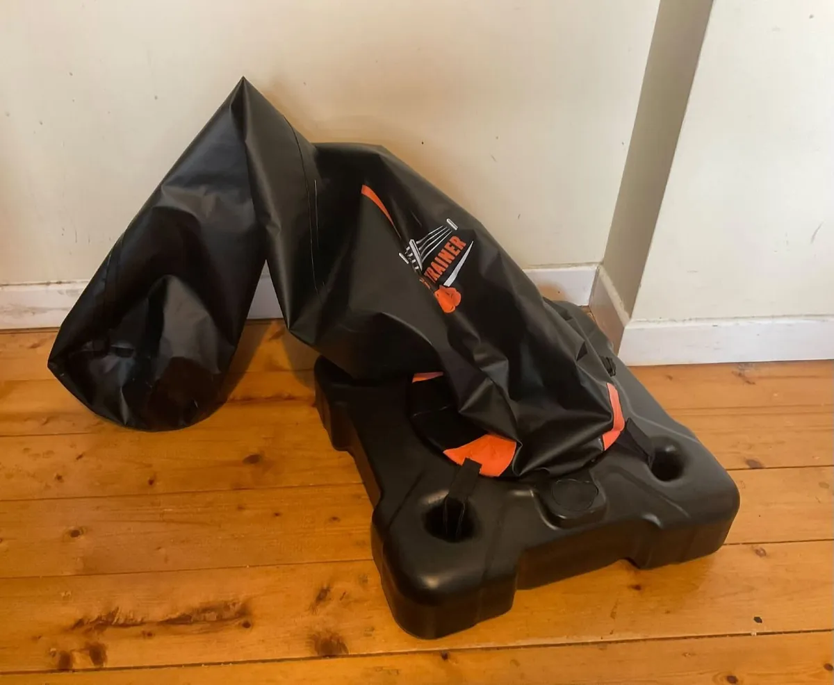 Crane Inflatable Freestanding Punching Bag - Image 2