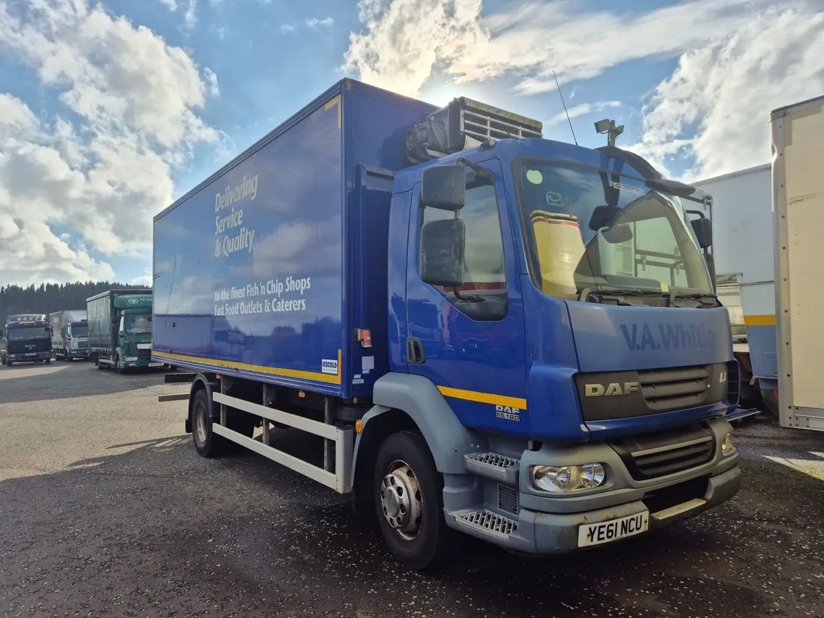 Daf 55.180 14 tonner 22ft body - Image 1