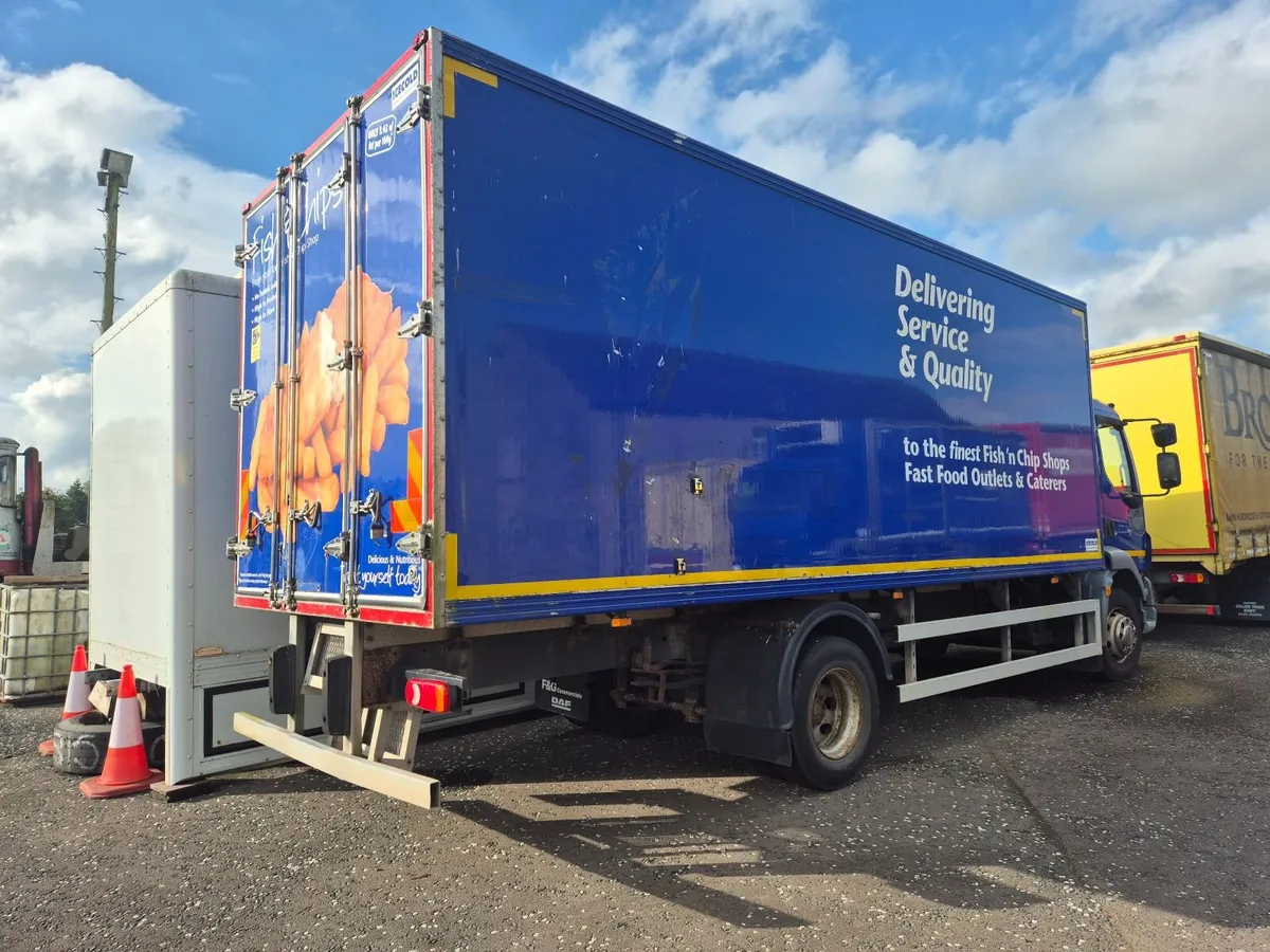 Daf 55.180 14 tonner 22ft body - Image 4