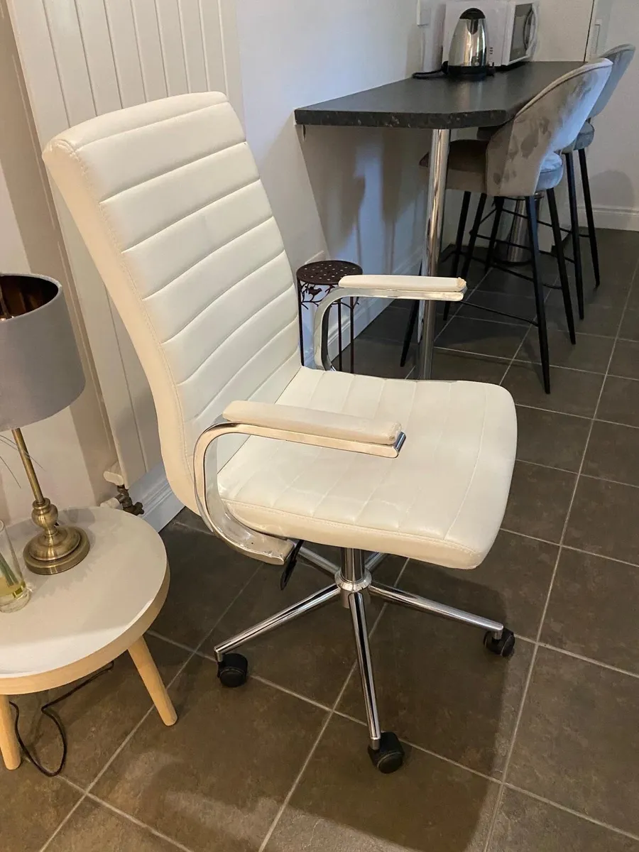 Office Chair-Free to take away - Image 3