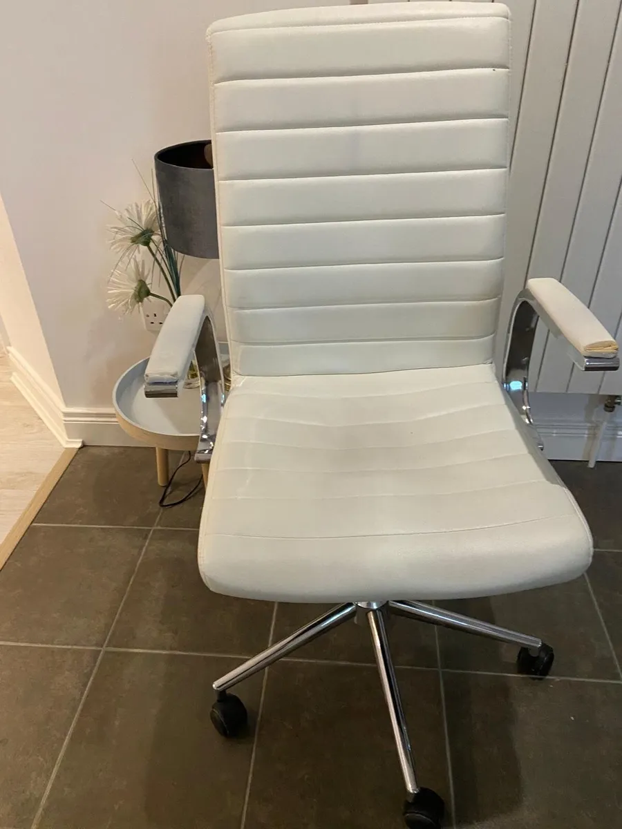 Office Chair-Free to take away - Image 1