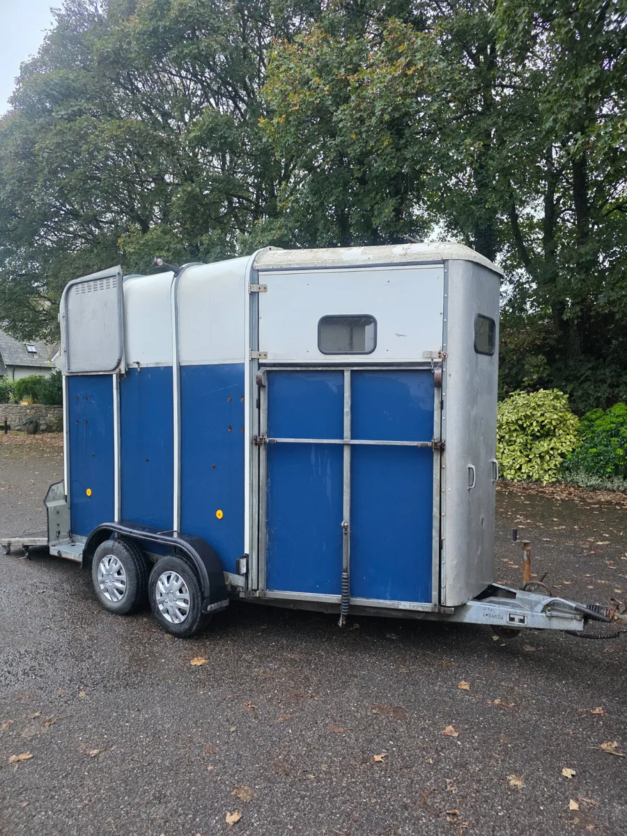 Ifor williams hb510 horsebox - Image 1