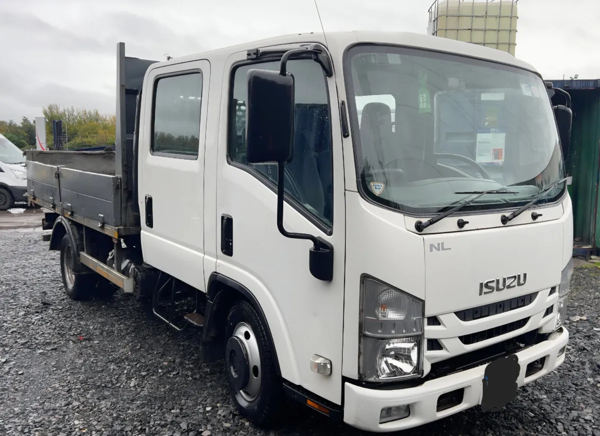2018 ISUZU NL TIPPER TWIN WHEEL 3.5 TON - Image 1