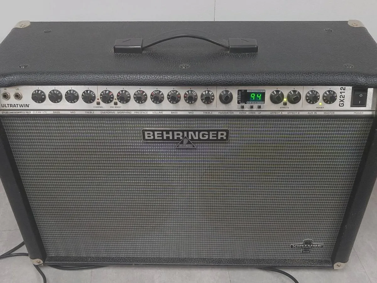 Amplifier, Behringer ultra twin 100 watt GX212 - Image 3