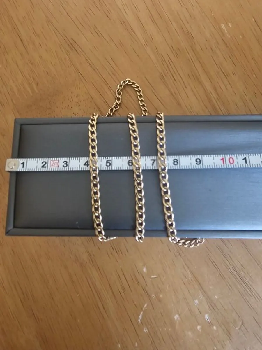 18ct Gold Chain / 20" / 8gms / Excellent Condition - Image 1
