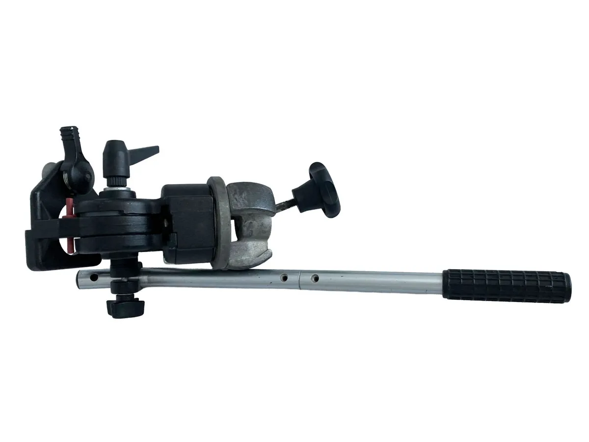Manfrotto #136 Fluid Pan & Tilt Video Head - Image 2