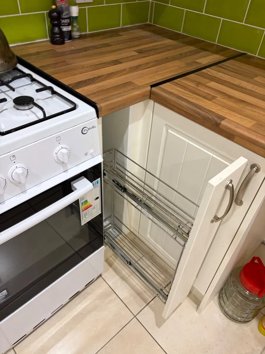 Kitchen - Image 3