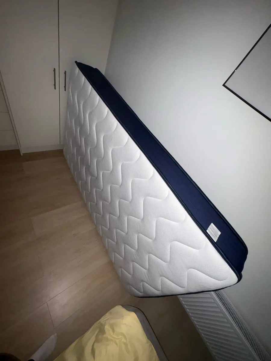 Small double mattress brand new - Image 1