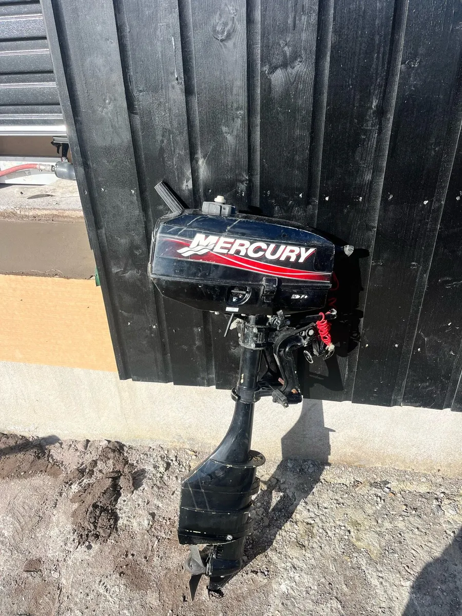 Outboard engine - Image 1