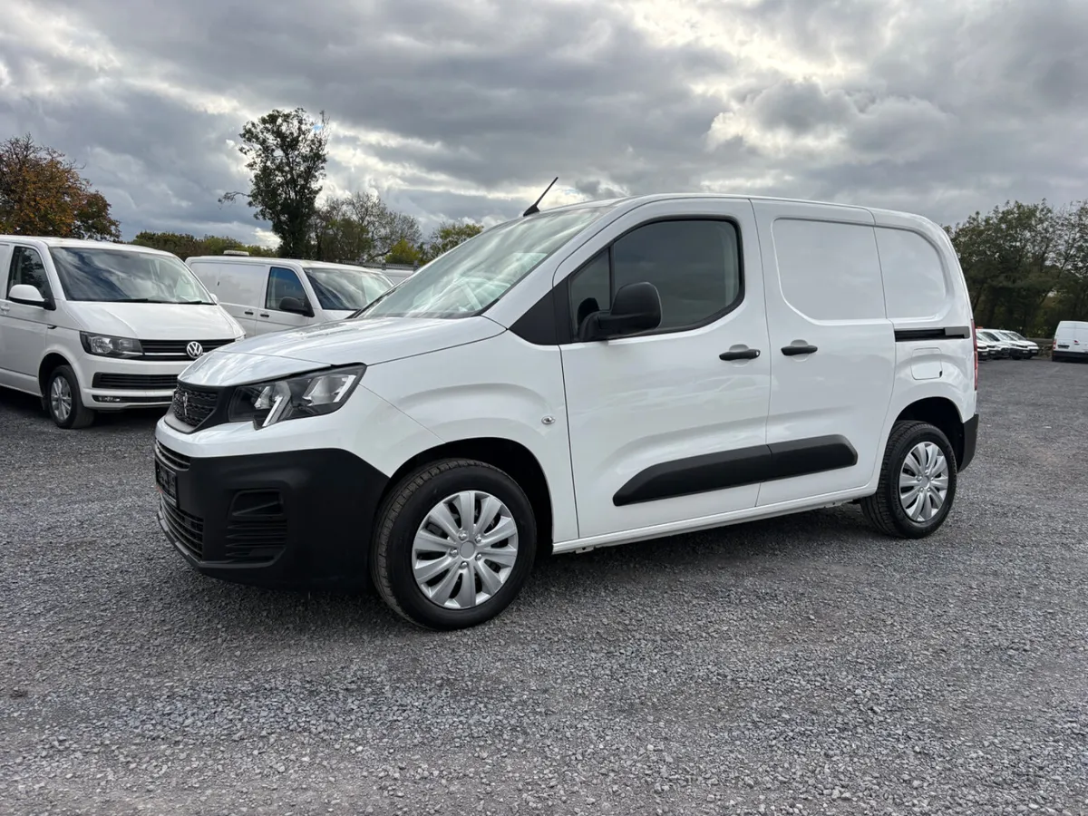 Peugeot Partner - Image 1