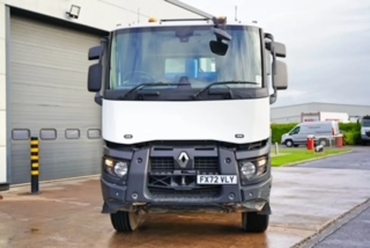 2023 RENAULT C-430 8X4 STEEL BODY TIPPER - Image 2