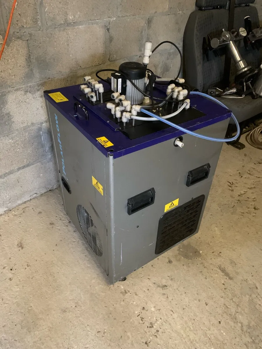 Beer cooler - Image 1