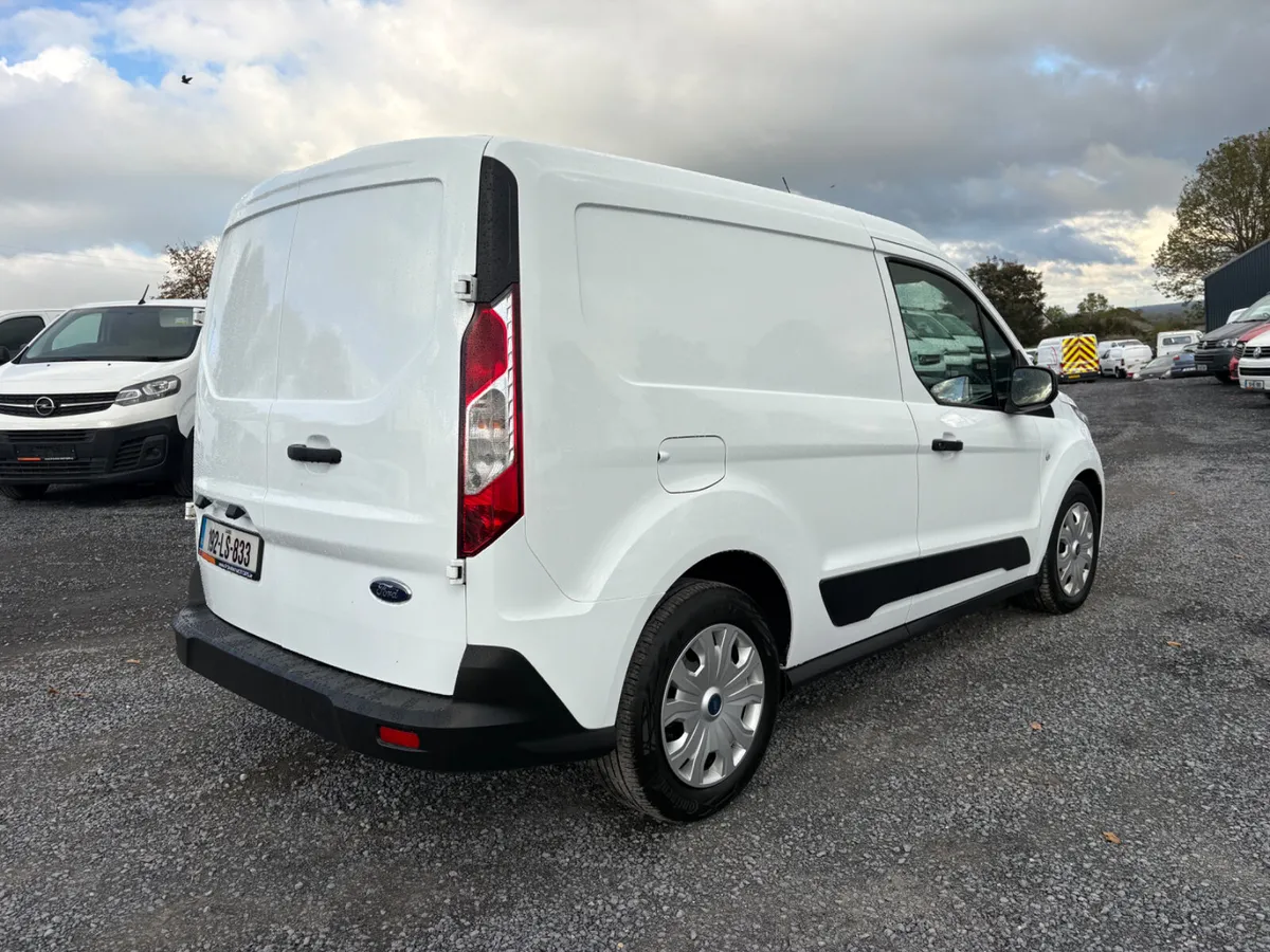 Ford Transit - Image 2