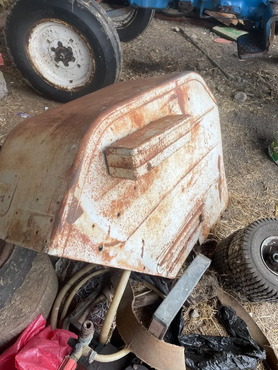 Ford Tractor - Image 4
