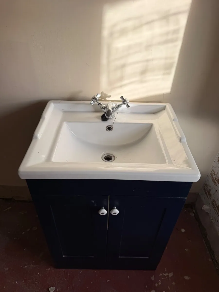 Vanity unit navy and white - Image 4
