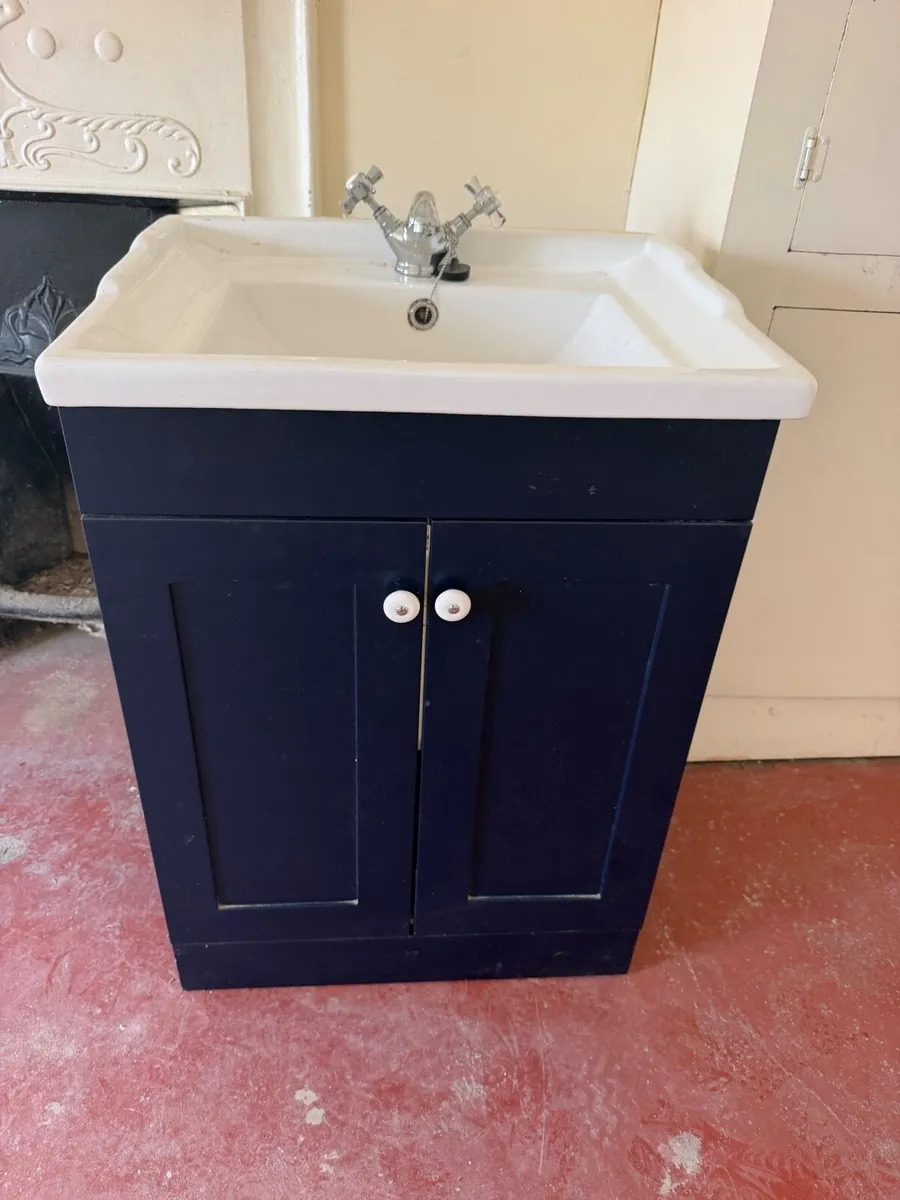 Vanity unit navy and white - Image 1
