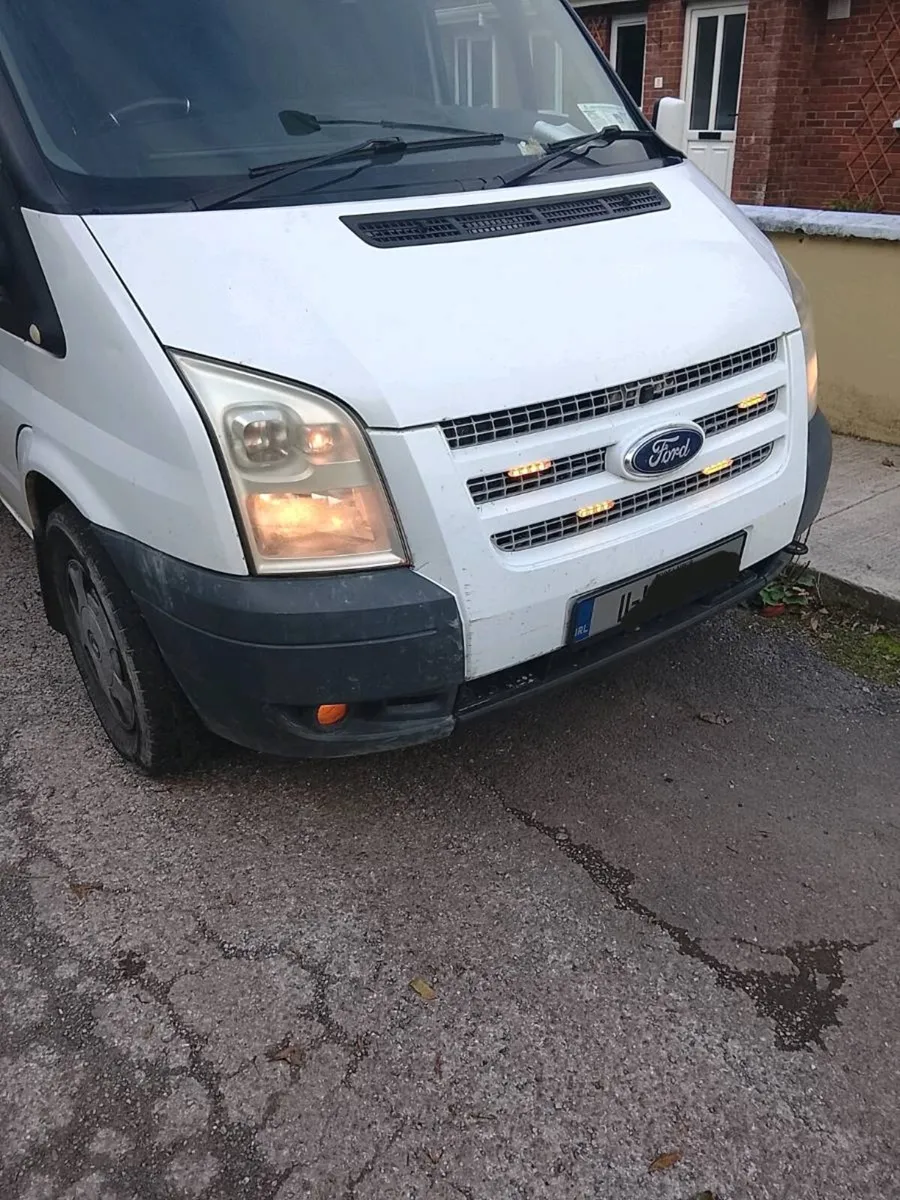 2011:ford transit mk7 2.4 tdci 6speed tax and test - Image 1