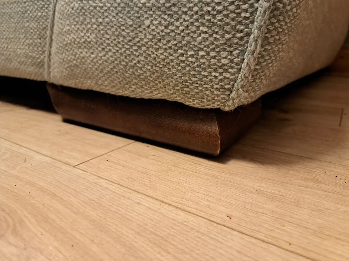 2 piece sofa suite - Image 4