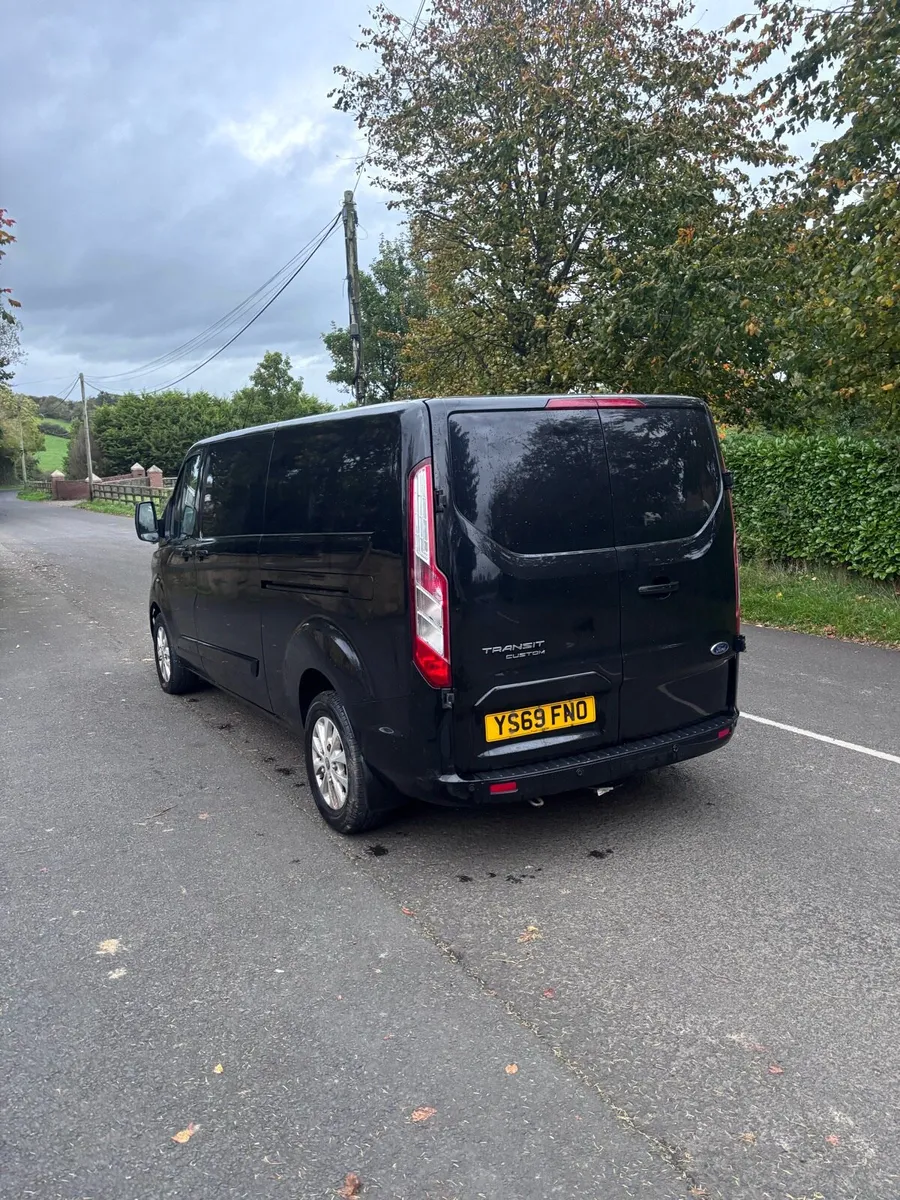 2019 transit custom crew van - Image 3
